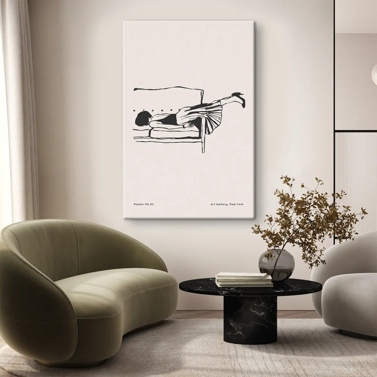 Pilt Diivanil lõõgastudes, õnnelikult vaba s37422