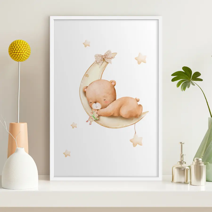 Pilt Kallike karu unistab kuu peal f37917