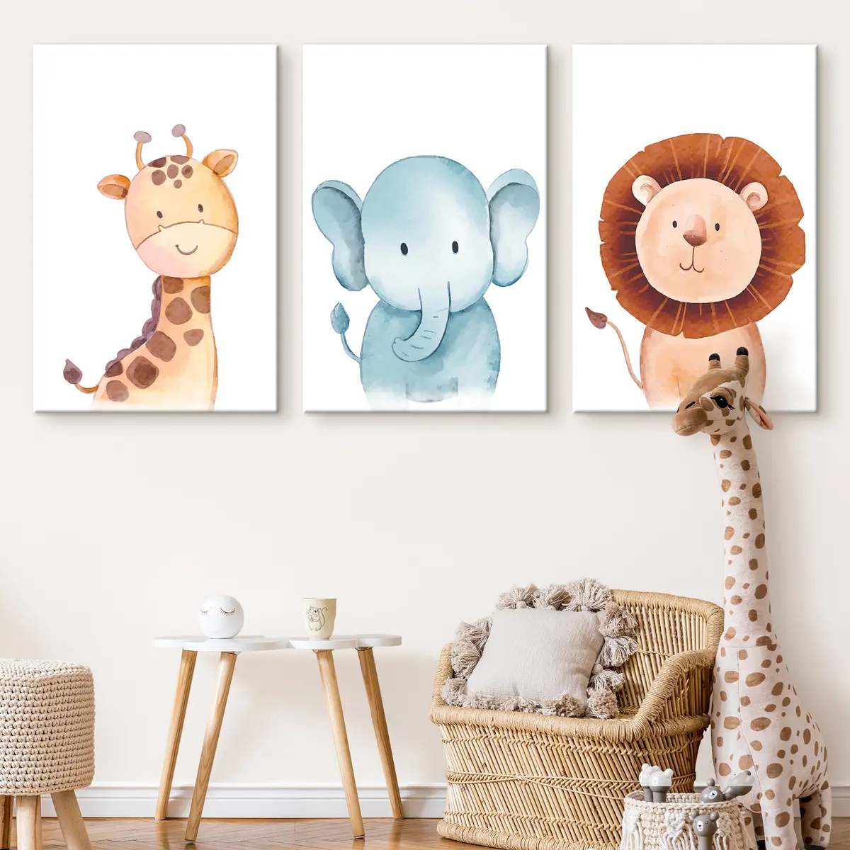 Pilt Kolm sõpra jagavad rõõmsat päeva m00294