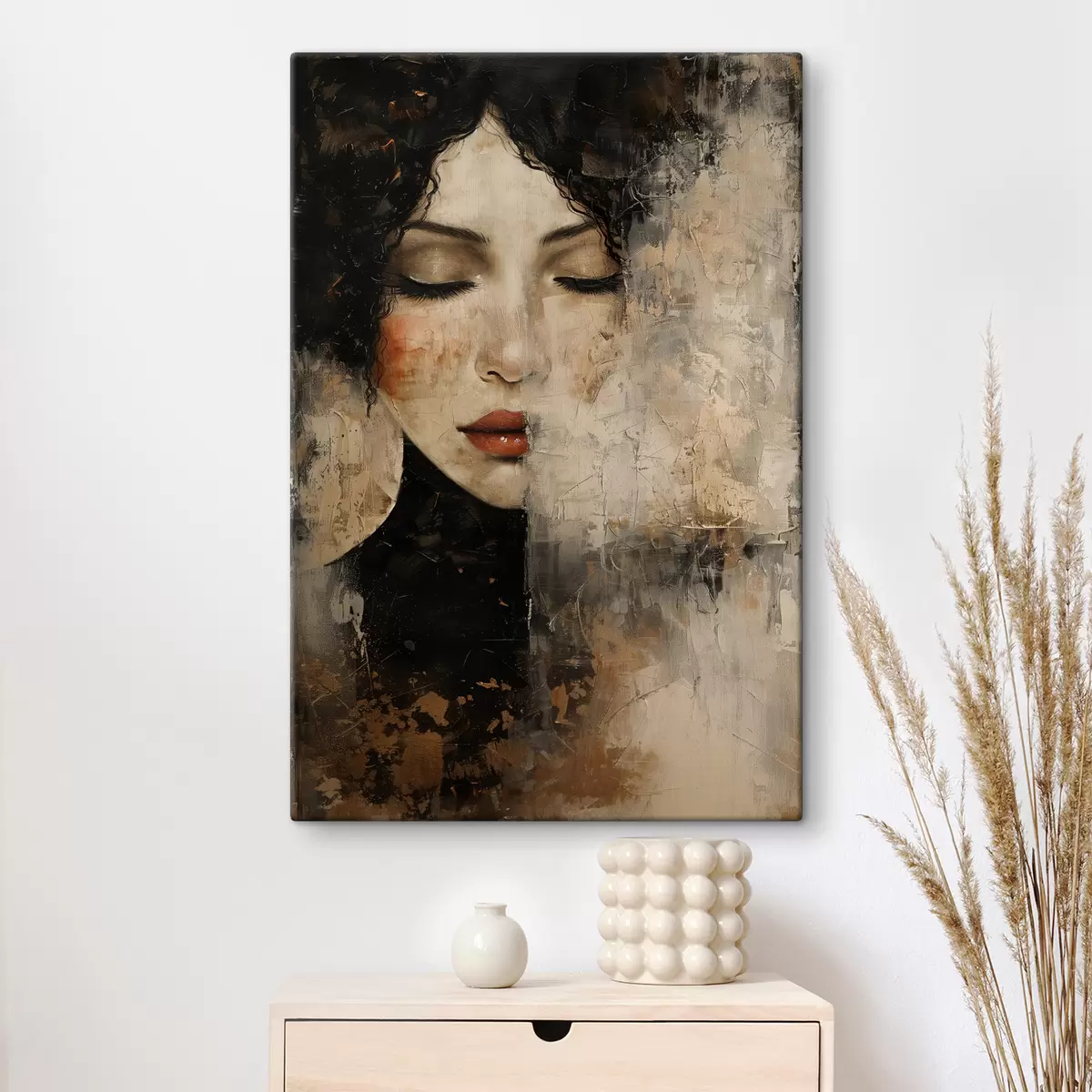 Pilt Tumedate juustega tüdruk s38789