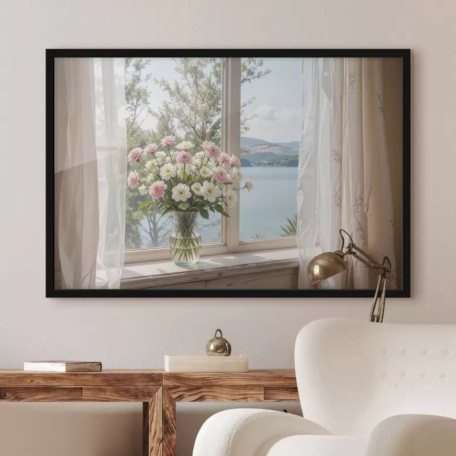 Fototapeedid Roosade ja valgete lillede kimp aknalauale asetatud klaasvaasis maalilise järve ja mägedega f40151