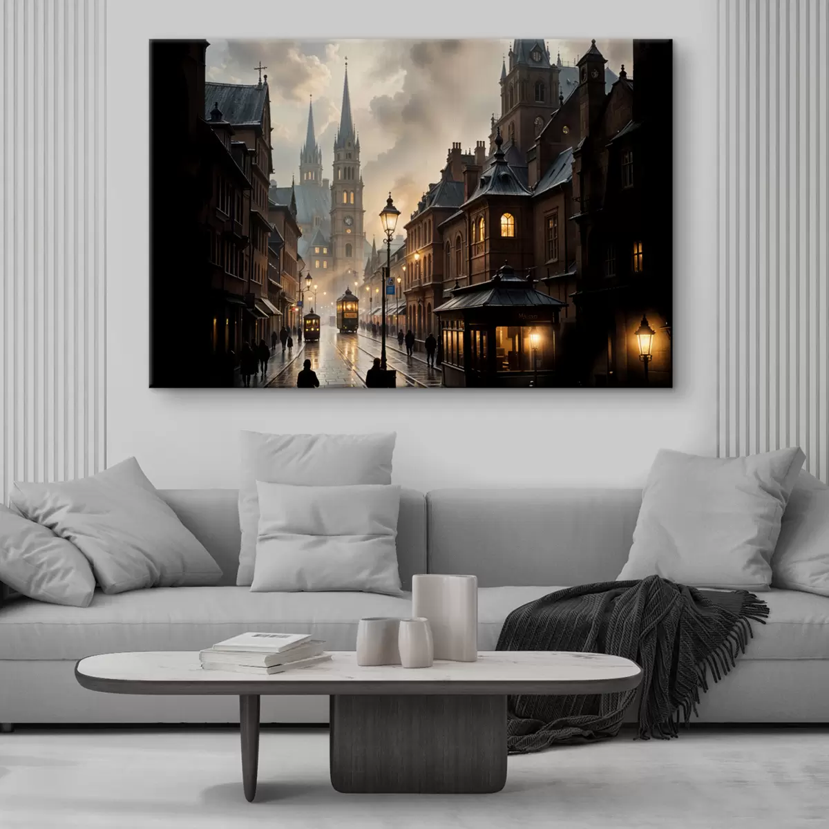 Pilt Vihmane õhtu ühes vanas Euroopa linnas, kus on munakivist tänavad, ajaloolised hooned ja mööda sõidab tramm s40604