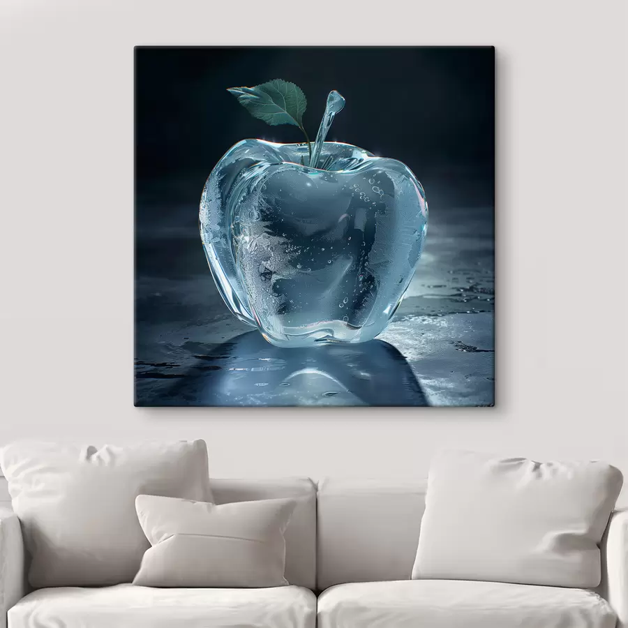 Pilt Klaasist õun tumedal taustal s40912