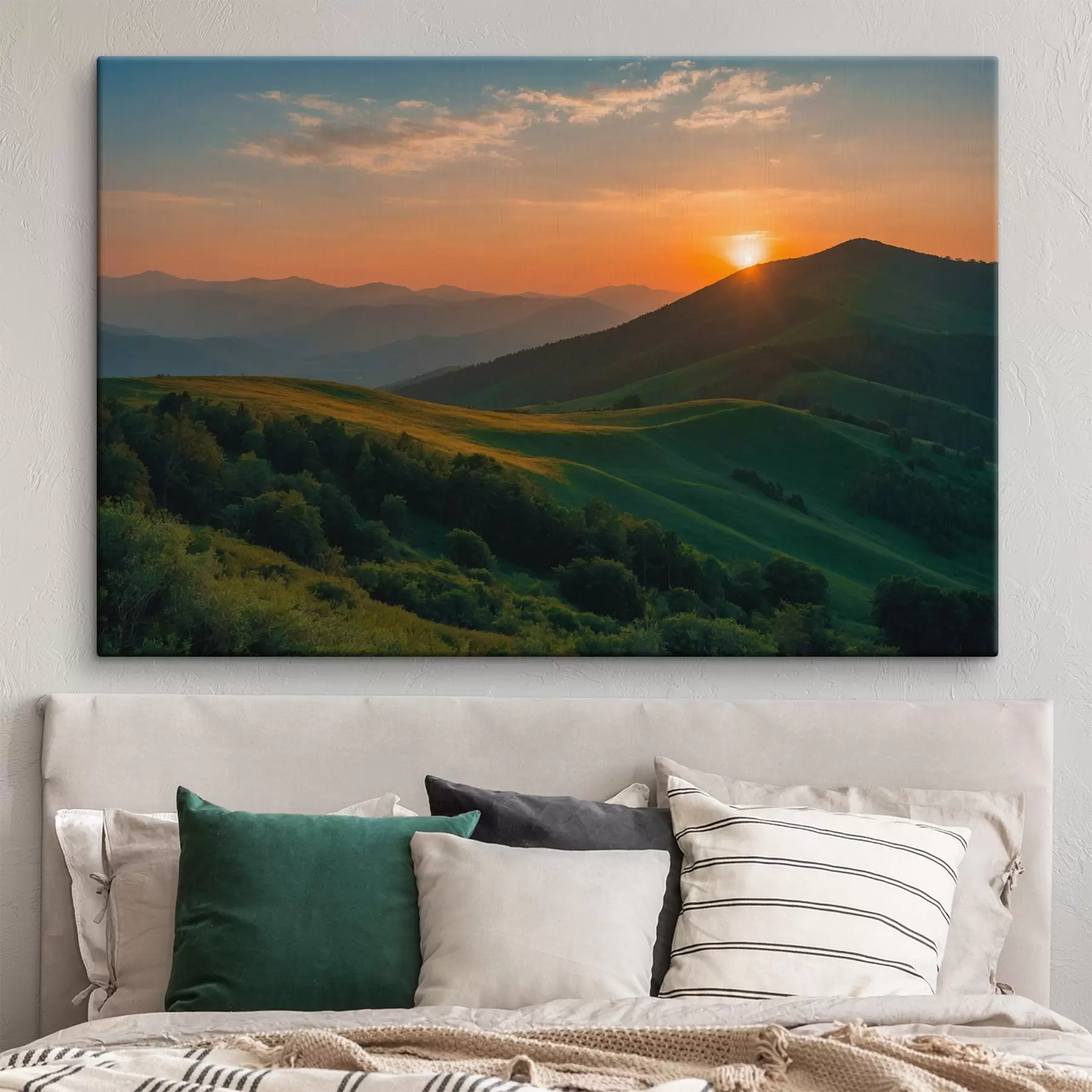 Fototapeedid Vaade mäelt päikeseloojangul s41045