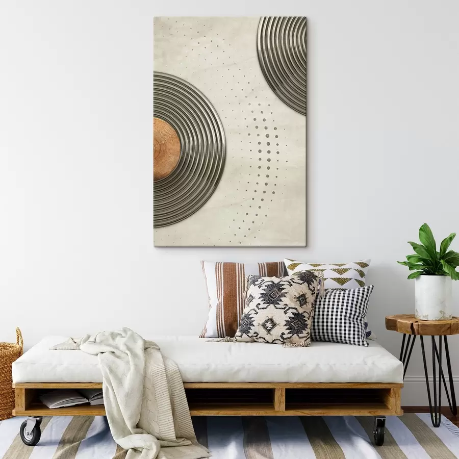 Pilt Ümmargune metallrõngas, millel on pruun ring s37032