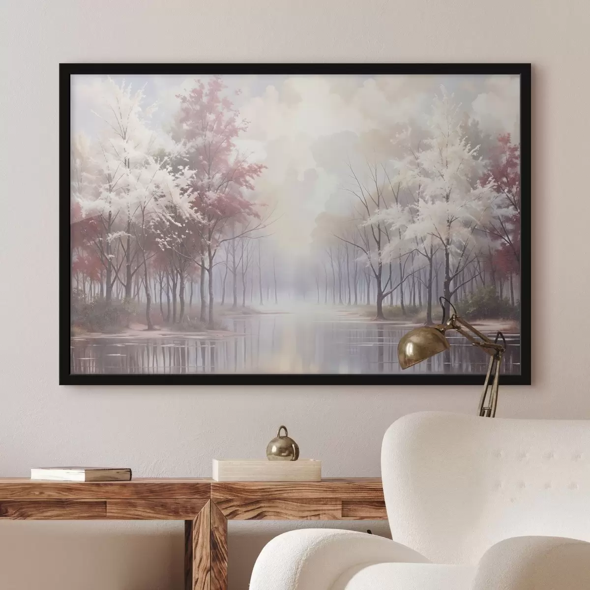 Plakat Rahulik maastik uduse metsa, paljaste puude ja rahulik järvega, mis peegeldab pehmeid roosasid ja valgeid toone f41720