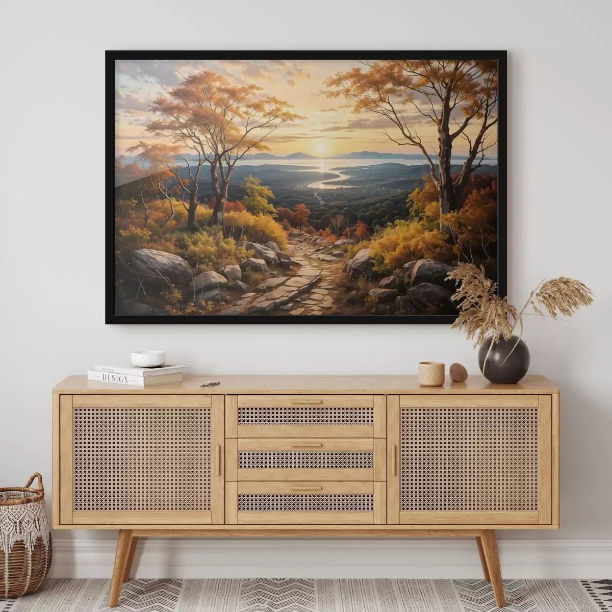 Plakat Maastik, mille looklev mullarada viib läbi sügisvärviliste puude metsa ja päikeseloojangutaeva f41732