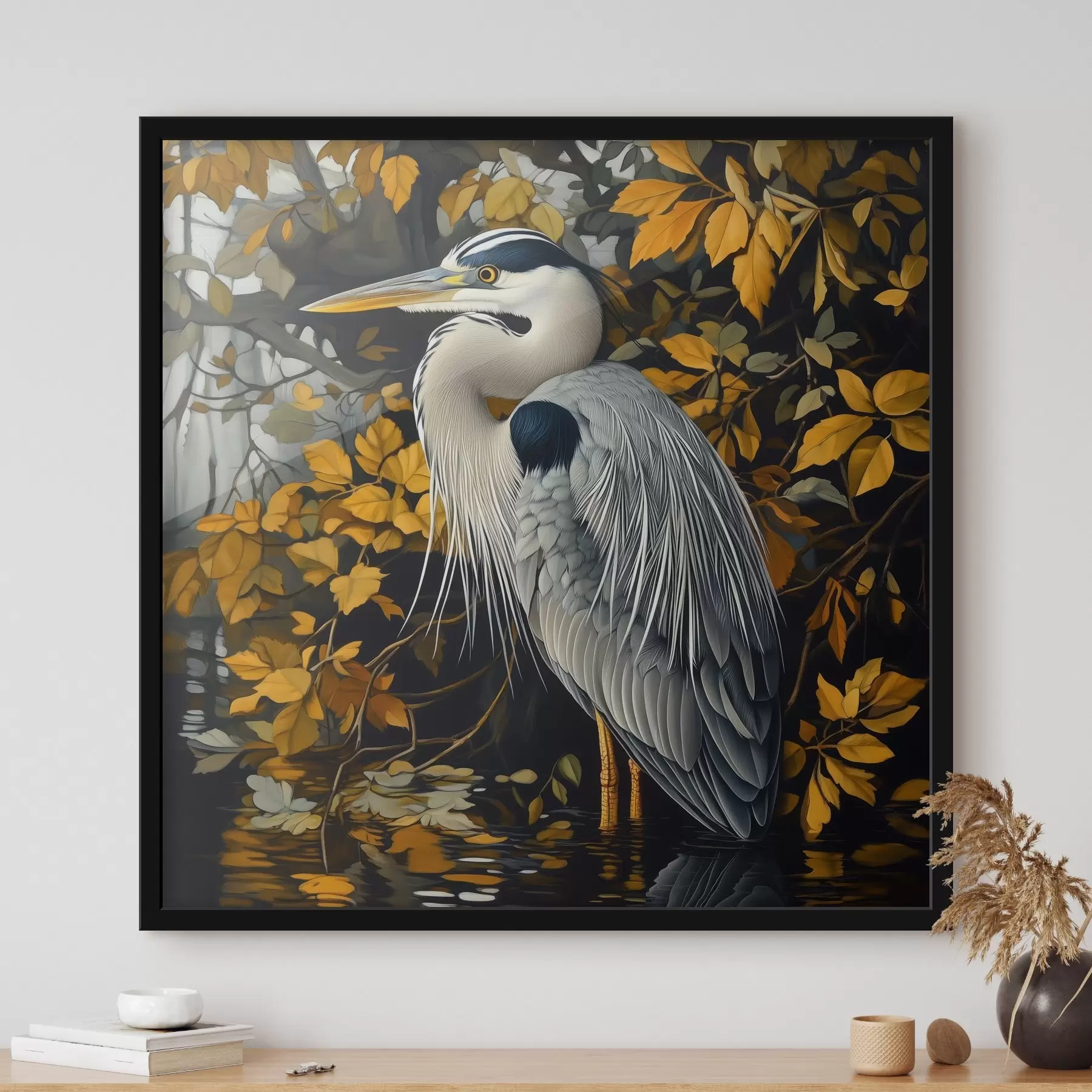 Pilt Haigur vees sügislehtede taustal f42041