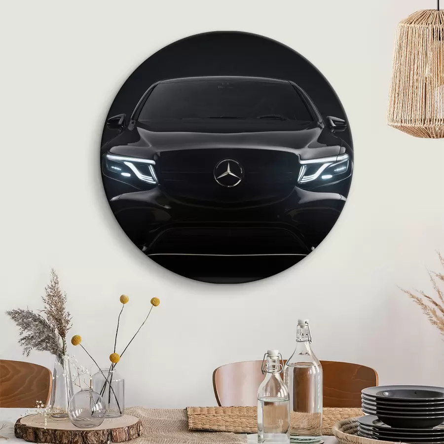 Pilt Mercedes mustal taustal r39168