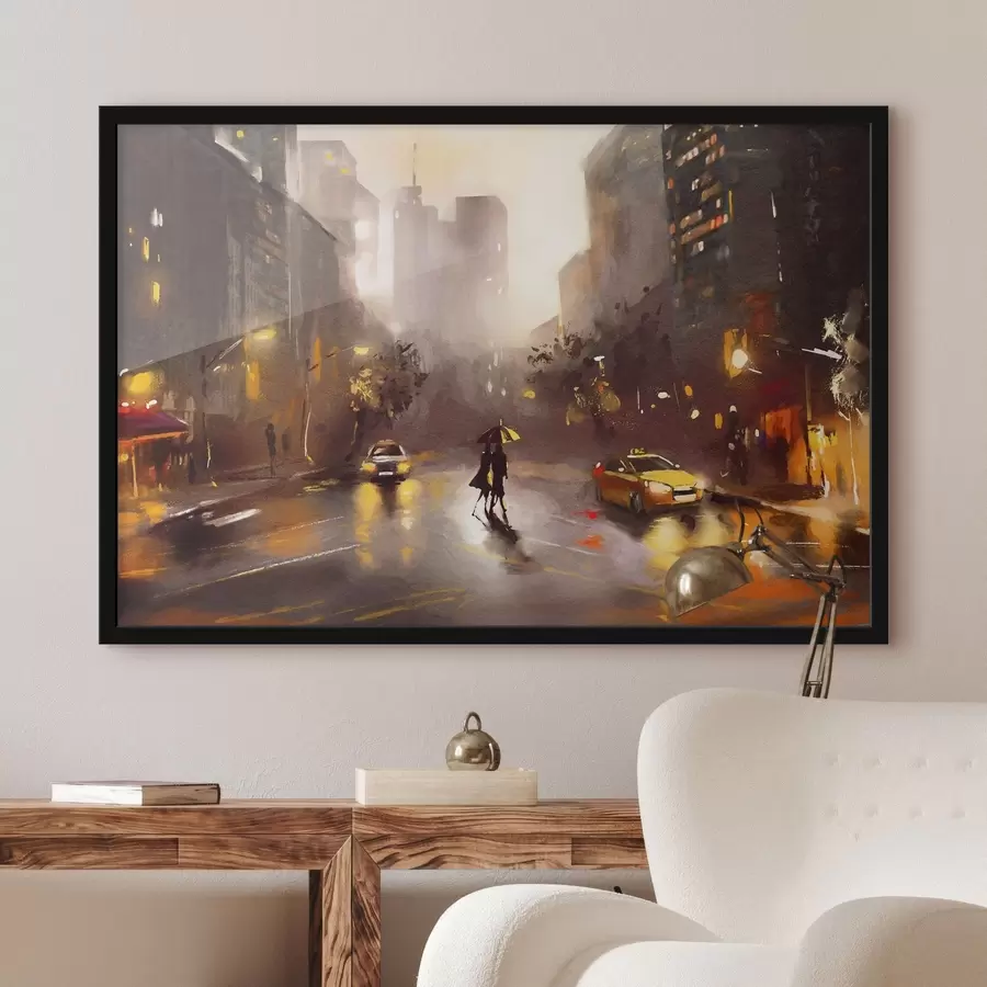 Fototapeedid Vihmavarjuga inimene kõnnib märjal tänaval koos autode ja hoonetega f36600