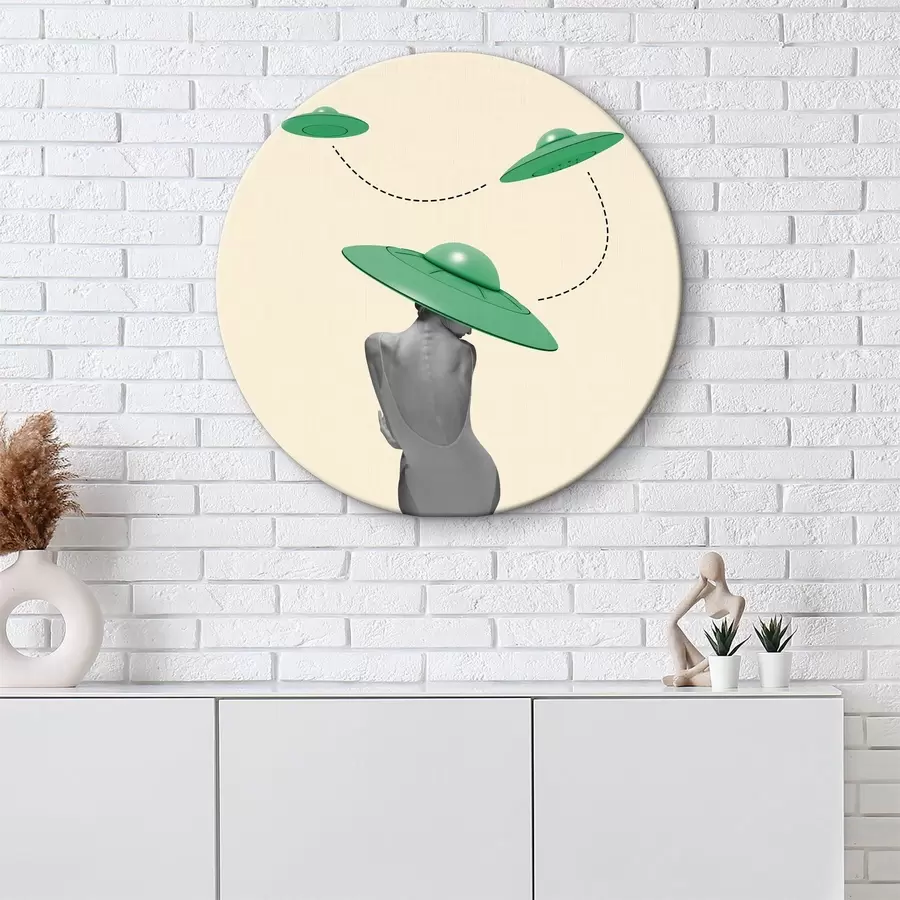 Pilt Tüdruk rohelise mütsiga r37630