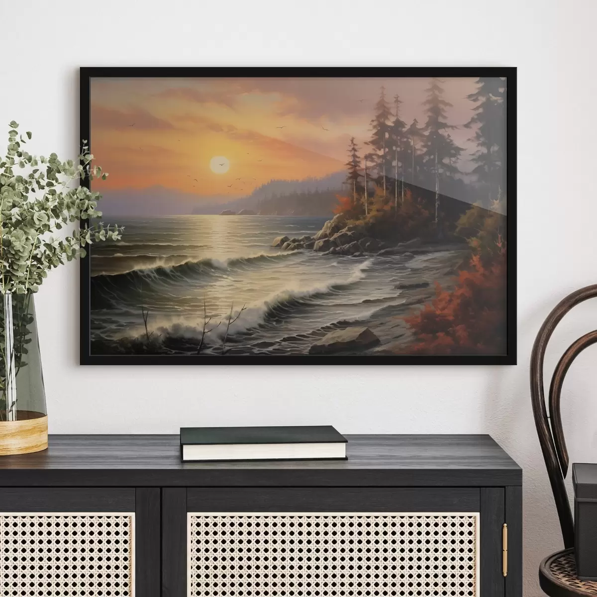 Plakat Päikeseloojang mere ääres koos lainete, männimetsa ja sügisvärvidega esiplaanil. f42571