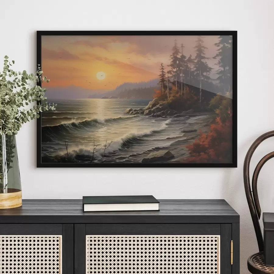 Fototapeedid Päikeseloojang mere ääres koos lainete, männimetsa ja sügisvärvidega esiplaanil. f42571