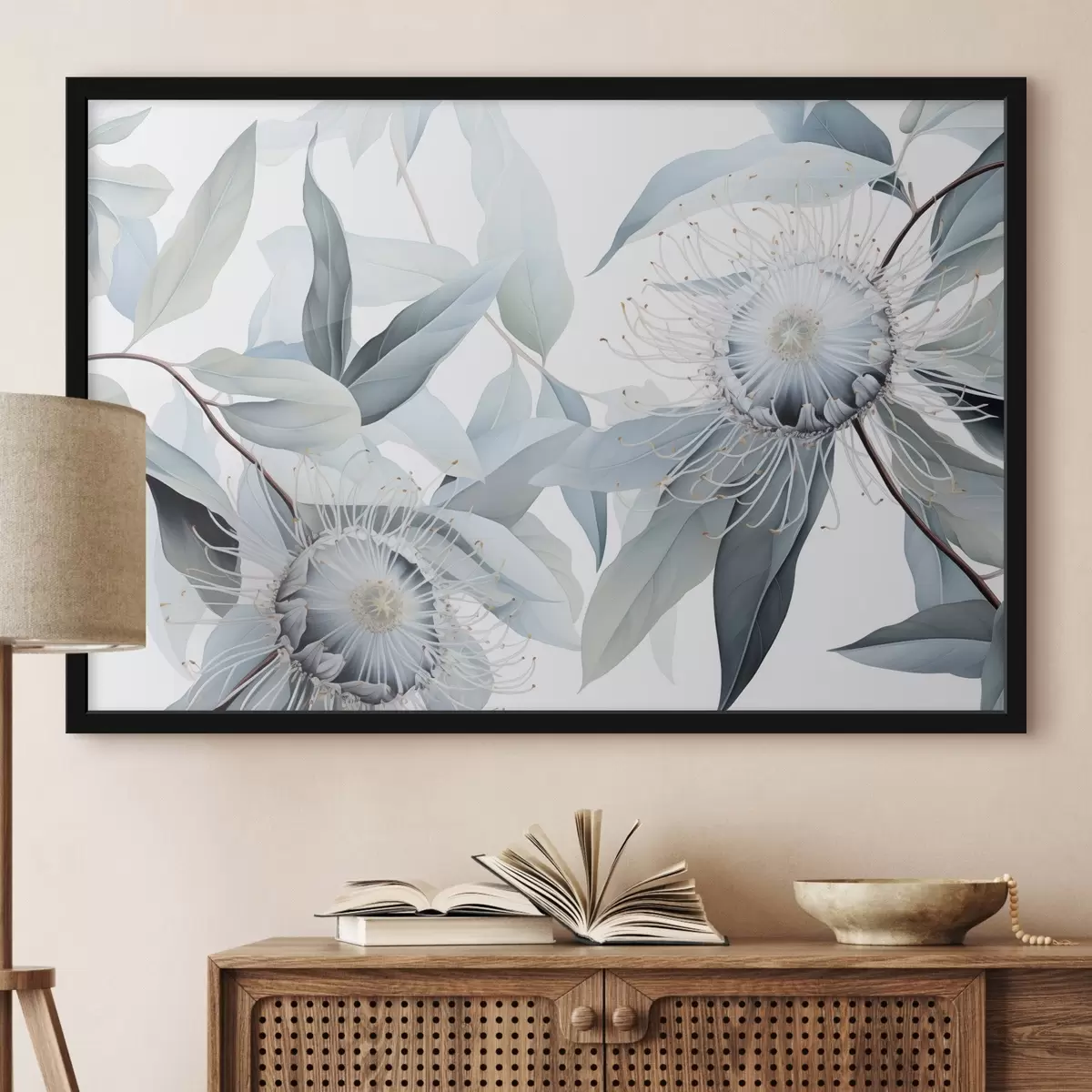 Plakat Detailne botaaniline illustratsioon eukaliptuse valge õiega lilledest, mida ümbritsevad pehmed helerohelised lehed f42725