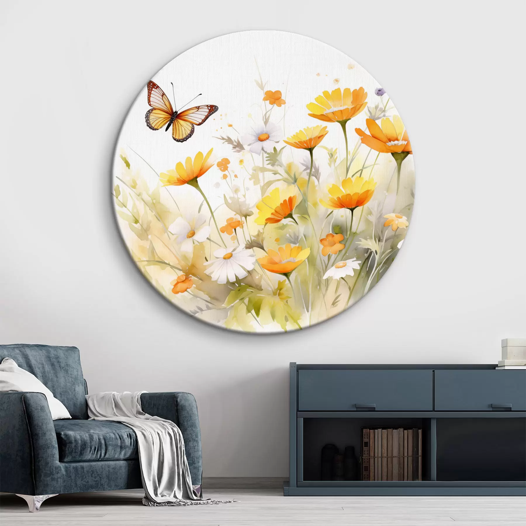 Pilt Elavat akvarellilaadset lillevälja, millel on oranžid ja valged päevakübarad, lähedal lehvib liblikas r42714