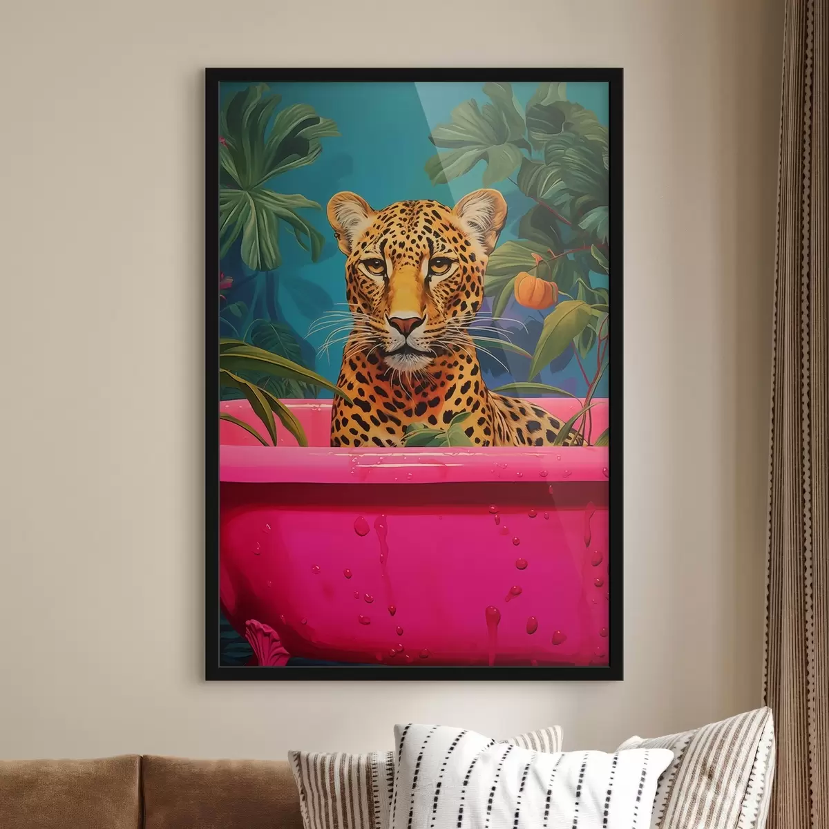 Plakat Leopard roosas vannis keset eksootilisi taimi f43135