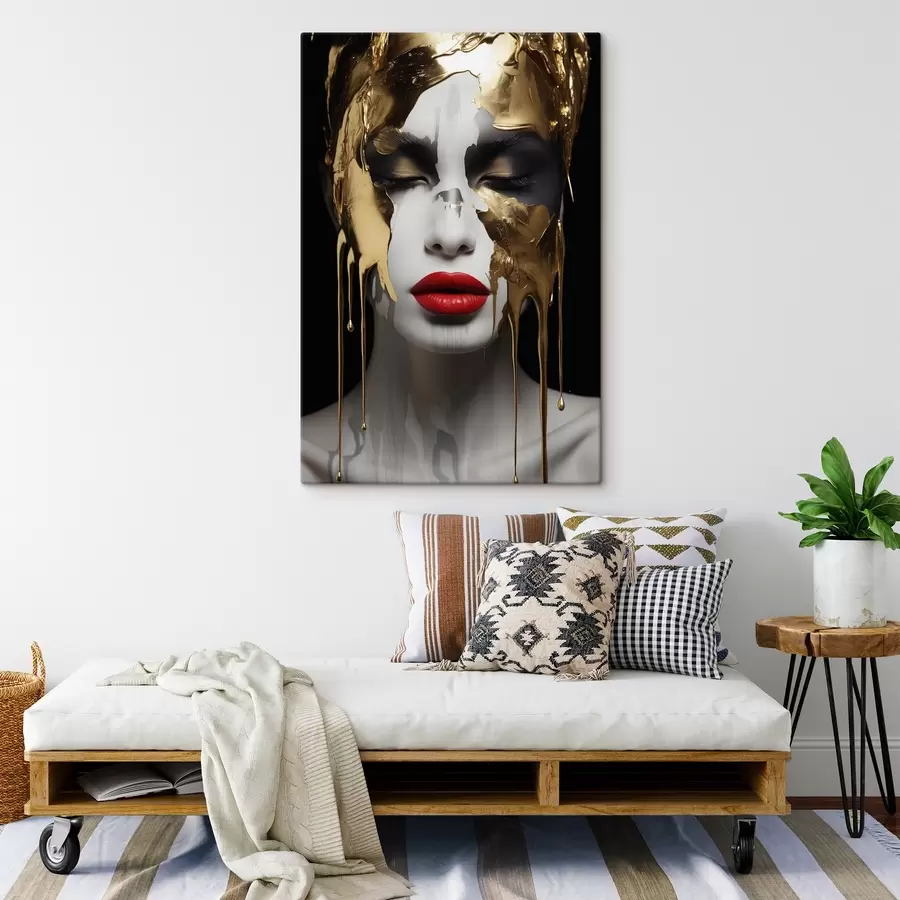 Pilt Inimesed, punaste huultega tüdruk s43336