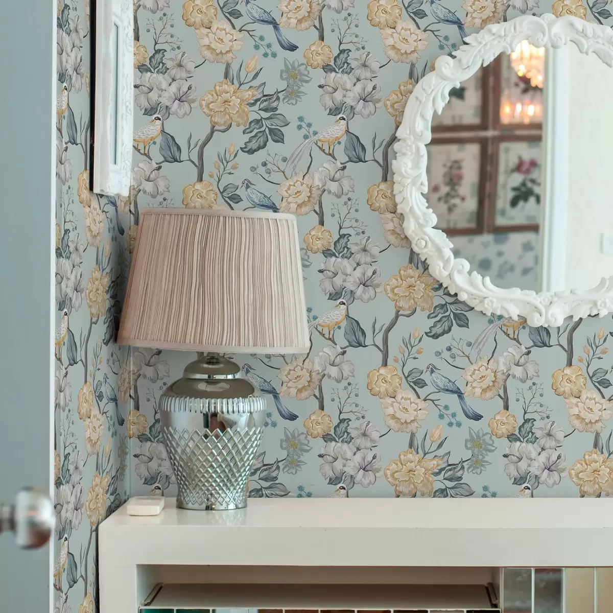 Tapeet Lilled ja linnud sinisel taustal a00134