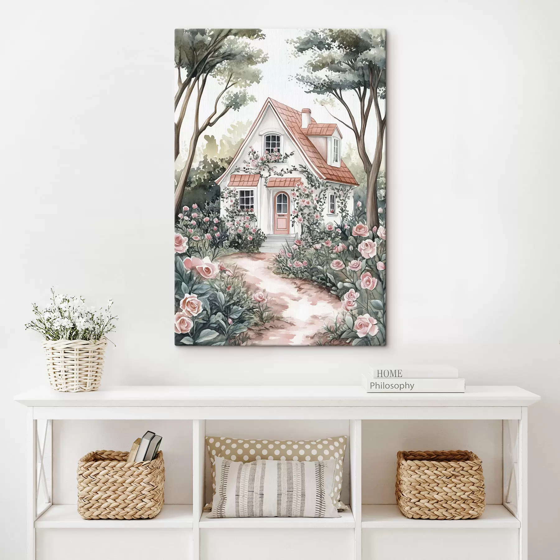 Pilt Valge maja koos rooside aiaga metsas s44716