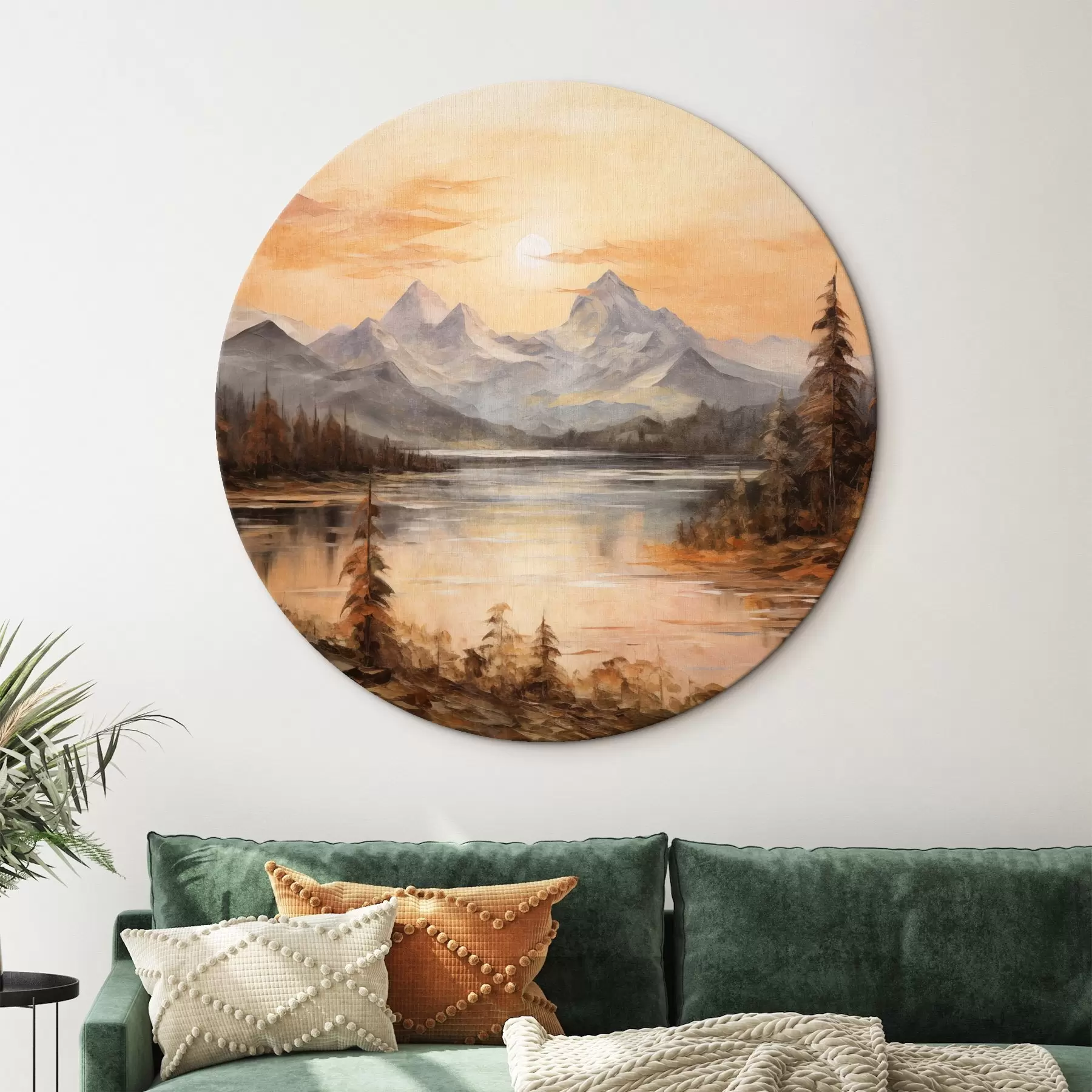 Pilt Maastik järvega, mida ümbritsevad puud ja mäed taustal, oranž taevas koos päikesega r44857