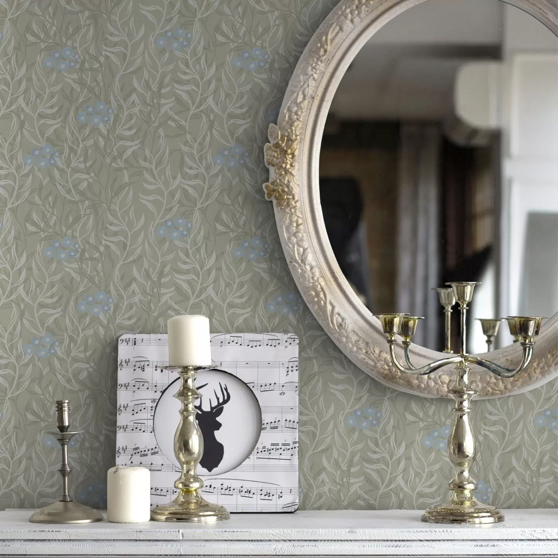 Fototapeedid Roheline taust valgete okste ja siniste lilledega a00268v1