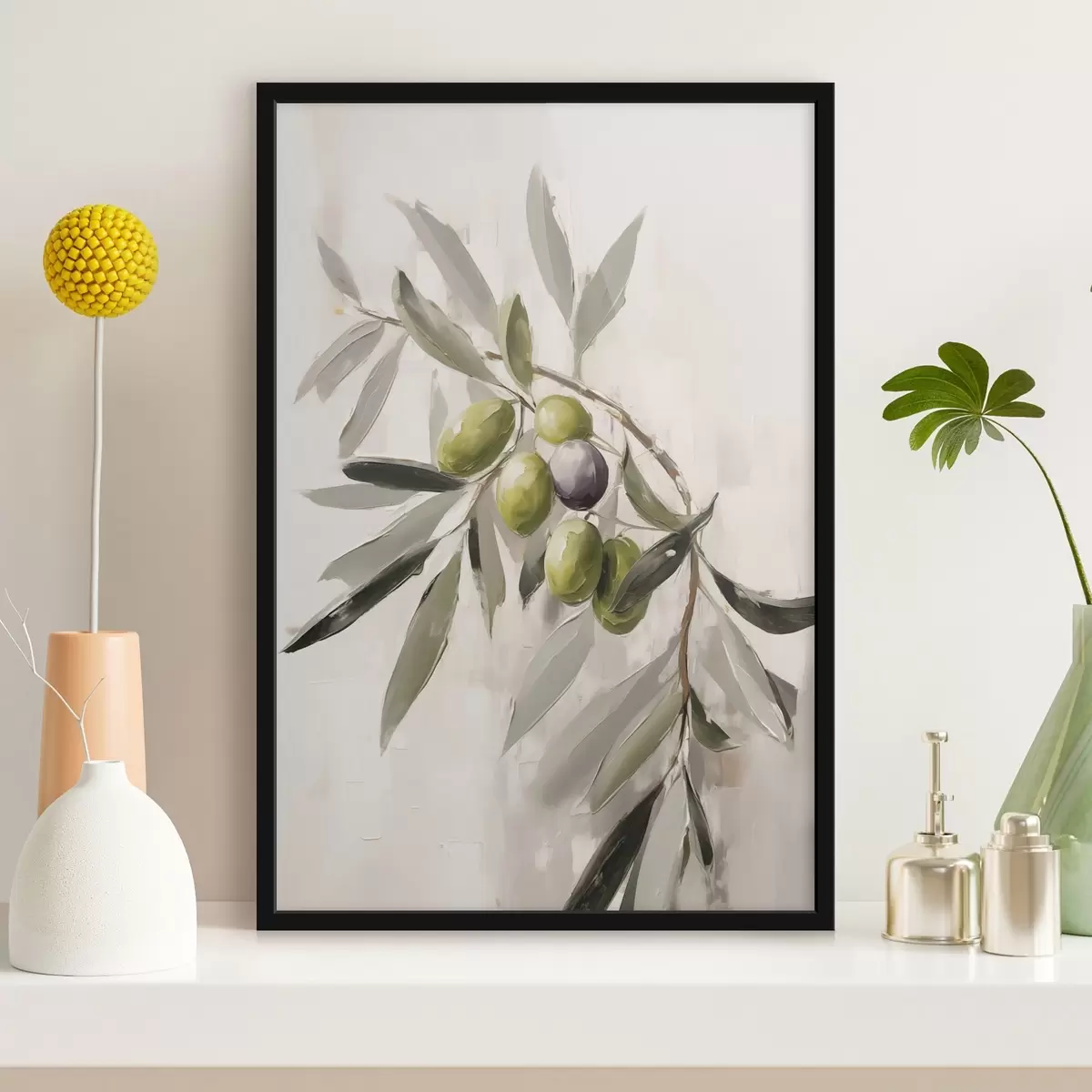 Plakat rohelised oliivid, okste detail, kerge taust, orgaaniline, naturaalne palett, maalähedane, maalähedane f45110