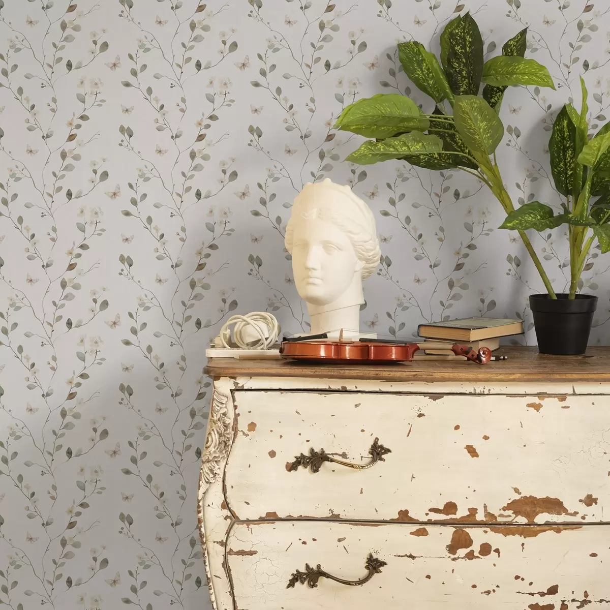 Tapeet Õhukesed oksad koos lillede ja liblikatega valgel taustal a00342