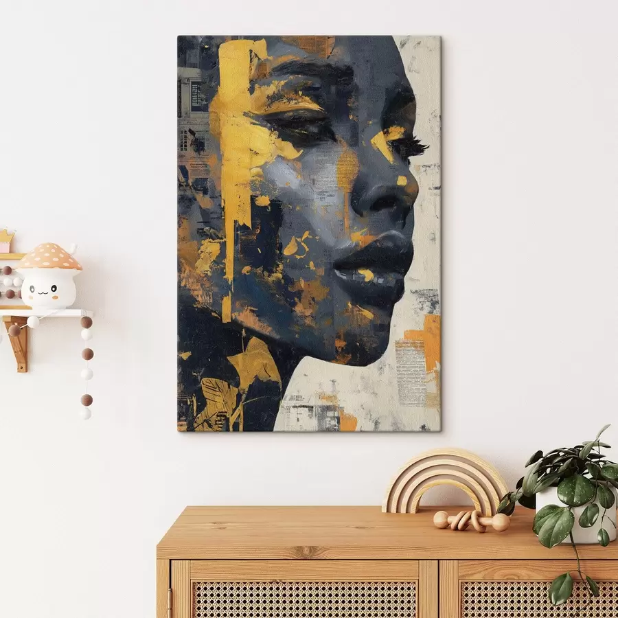 Pilt Segameedia portree ajalehefragmentide ja dekoratiivsete pintslitõmmetega s45420