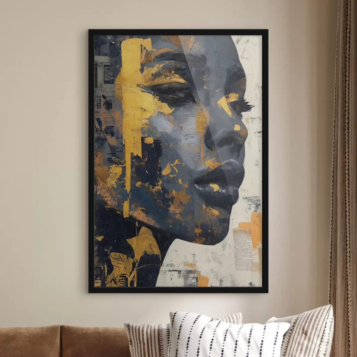 Plakat Segameedia portree ajalehefragmentide ja dekoratiivsete pintslitõmmetega f45420