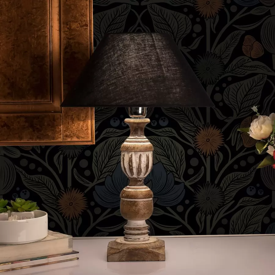 Fototapeedid Tume lilleornament oranžide aktsentidega a00411