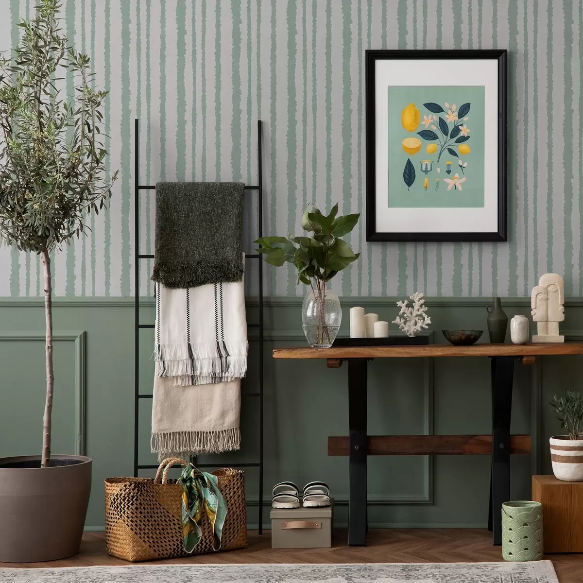 Tapeet Ebaühtlased piparmündi triibud valgel taustal a00510