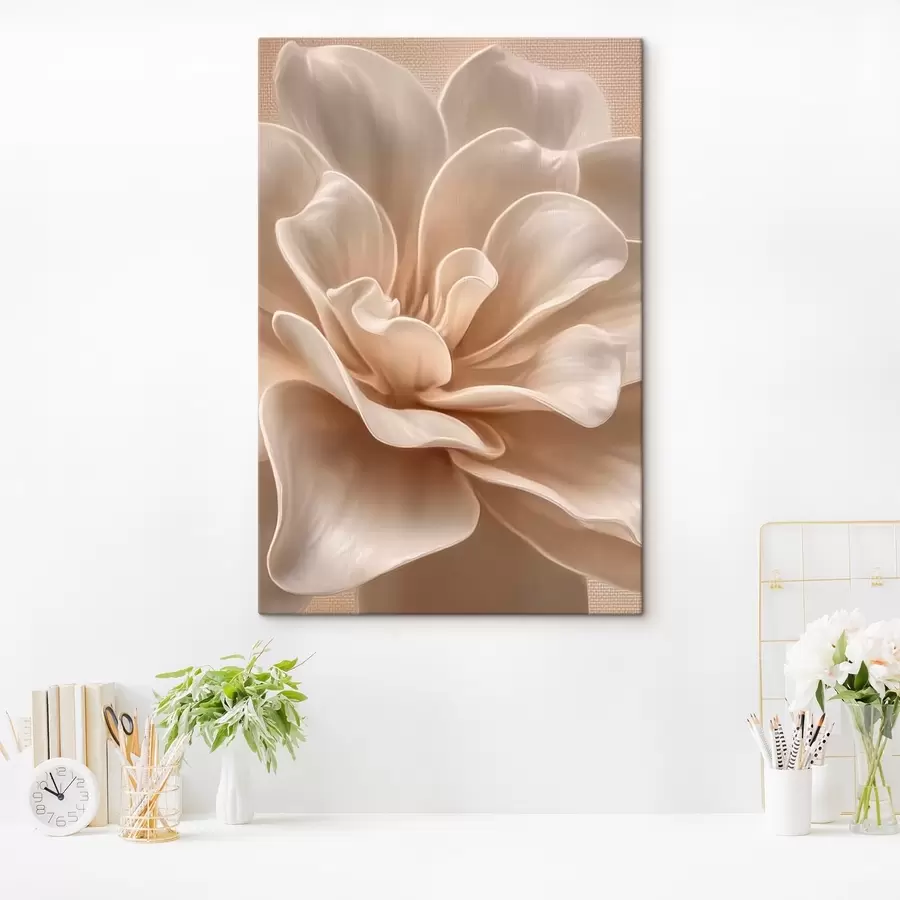 Pilt Suur kreemikas lill, pehmed kroonlehed makro s45874