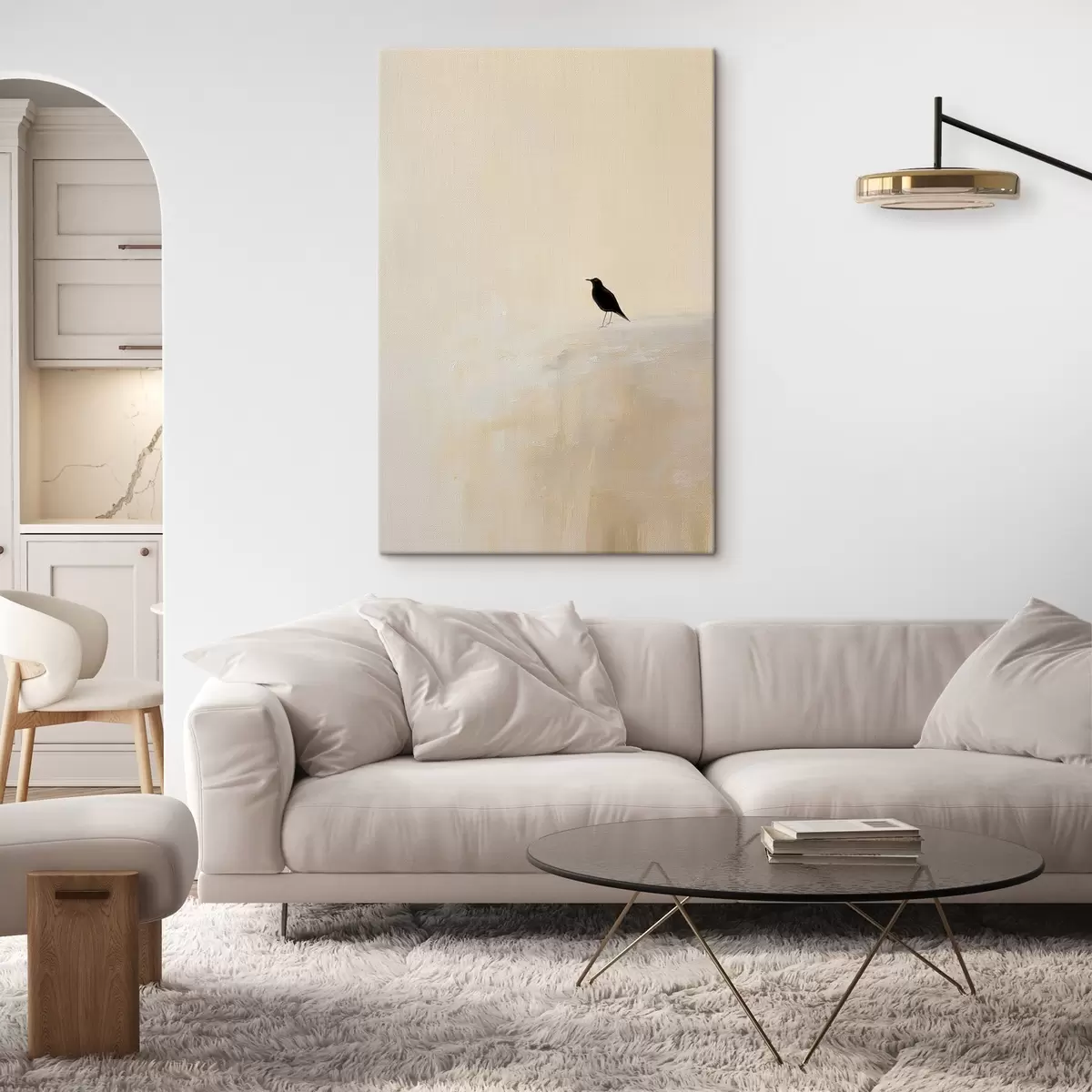 Pilt Üksildane lind soojal beežil taustal s45882