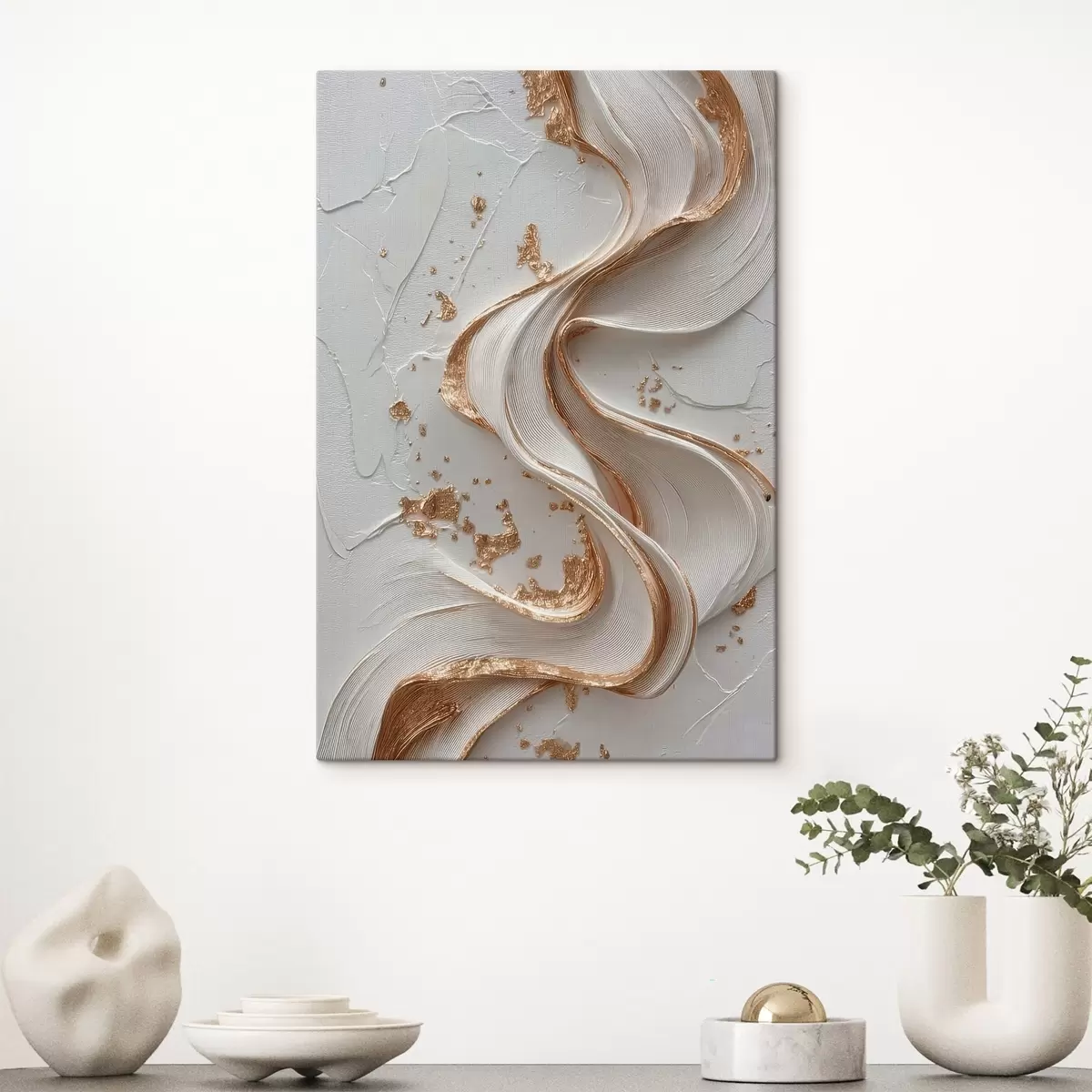 Pilt Valge-kollased tekstuuriga jooned metalliliste aksentidega s45906