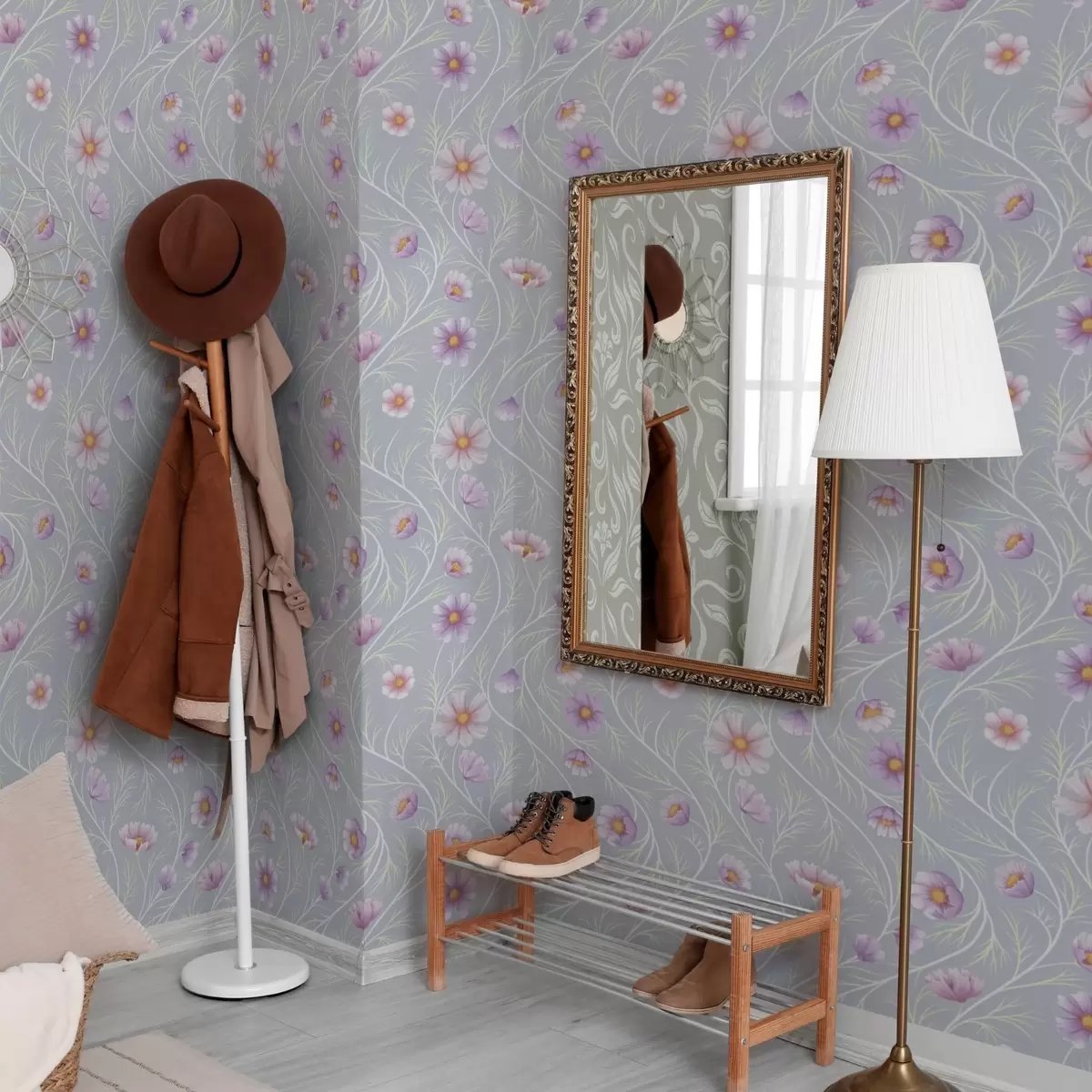 Tapeet Roosa kosmos ja peenikesed varred hallil taustal a00791