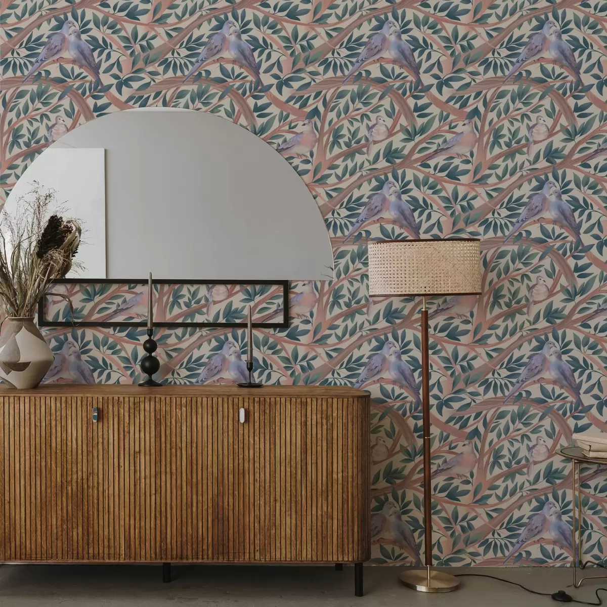 Tapeet Tuvi okste ja lehtede vahel pehmes pastelltoonides a00796