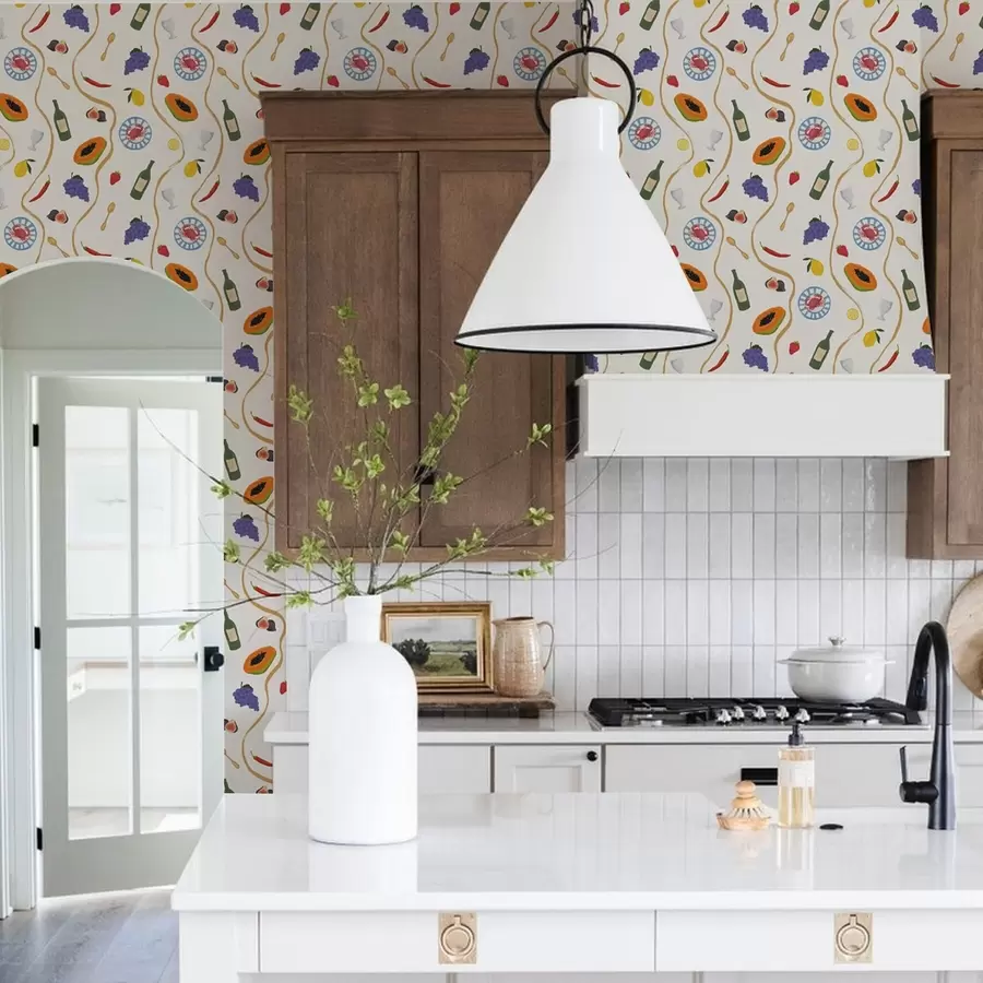 Fototapeedid Pudelid, papaia, sidrunid ja vürtsid heledal taustal a00802