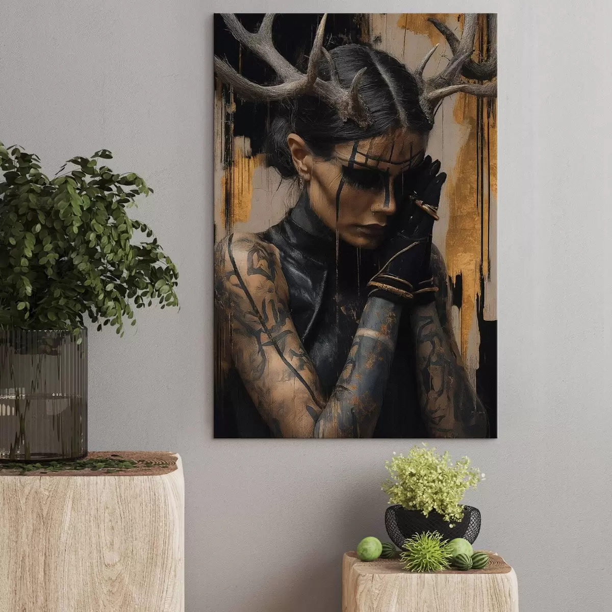 Pilt Naine sarvedega tumedas välimuses ja mustade näojoontega s46144