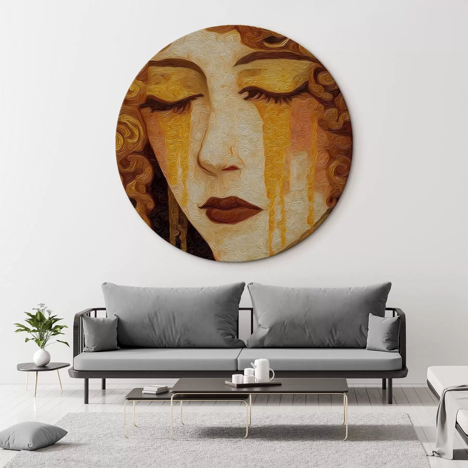 Pilt Punaste juustega ja dekoratiivse meigiga naise portree r46149