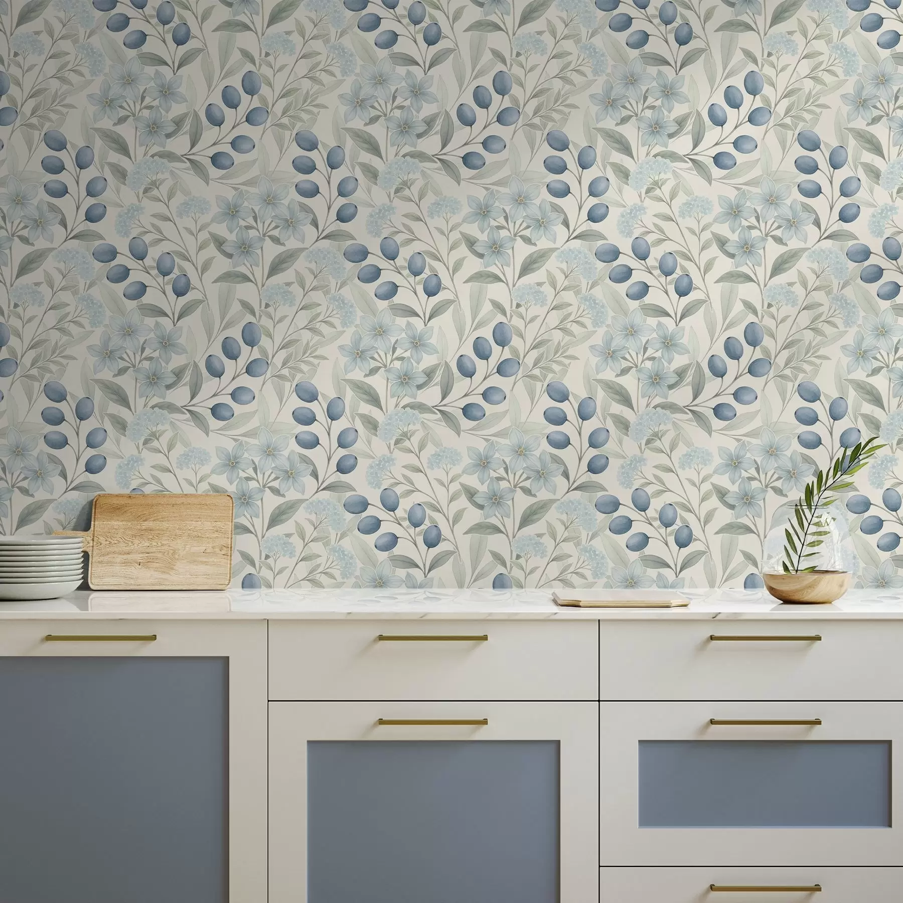 Fototapeedid Sinised marjad ja heledad lilled elevandiluu värvilisel taustal a00872