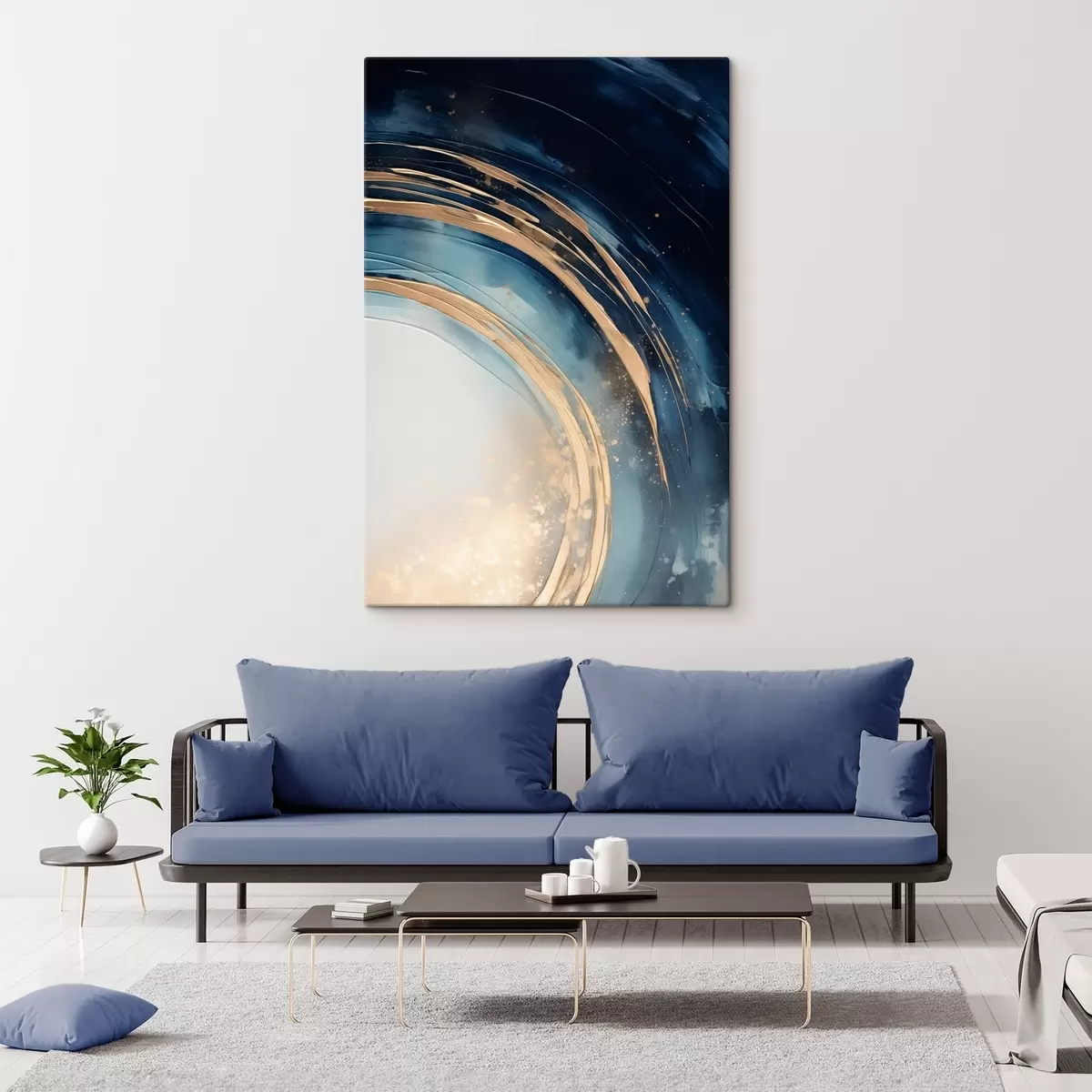 Pilt Kitsad kihilised rõngad kahvatu horisondi kohal s46489