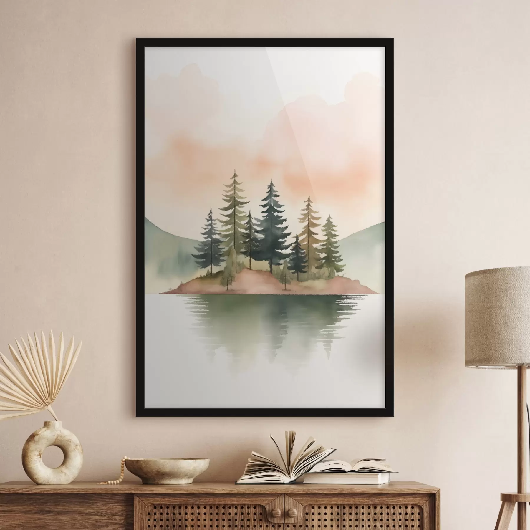 Fototapeedid Vesivärviga maalitud männid udusel saarekesel, õrn virsiku värvi taevas f46505