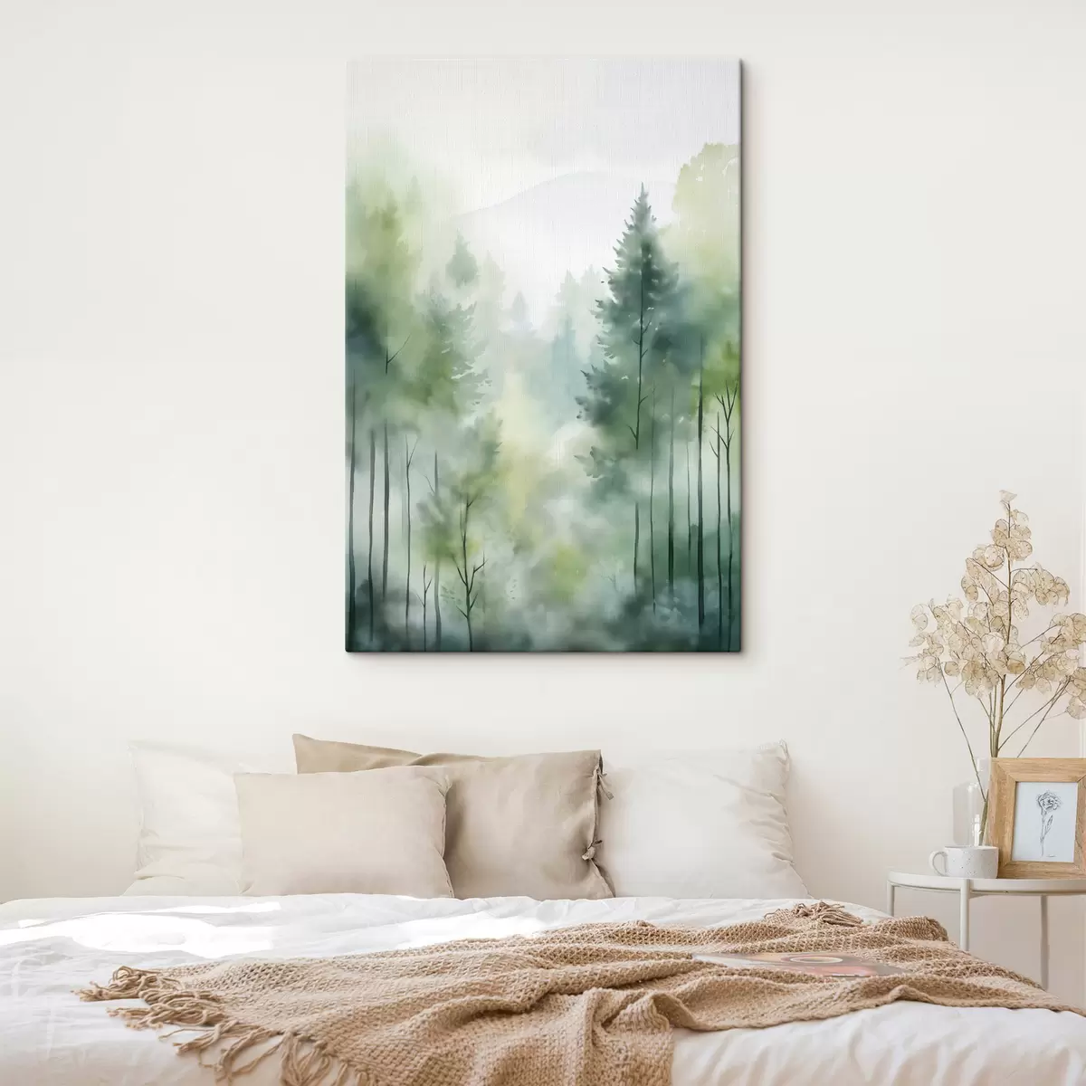 Pilt Akvarellmaal, mis kujutab udust metsa kõrgetest männipuudest ja mägedest taustal s46690