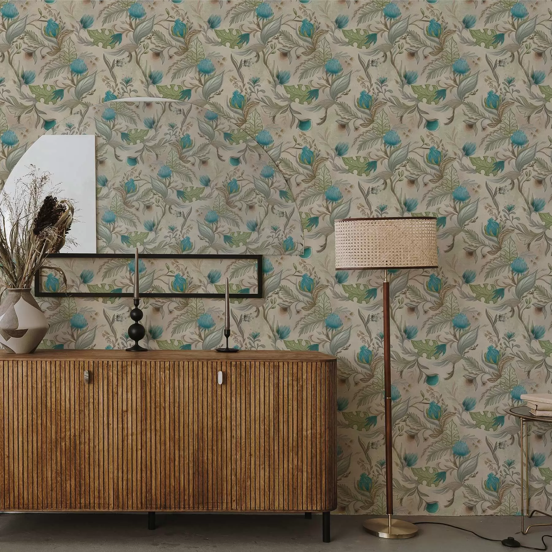 Fototapeedid Sinised pungad ja lehed helebeežil taustal a00930