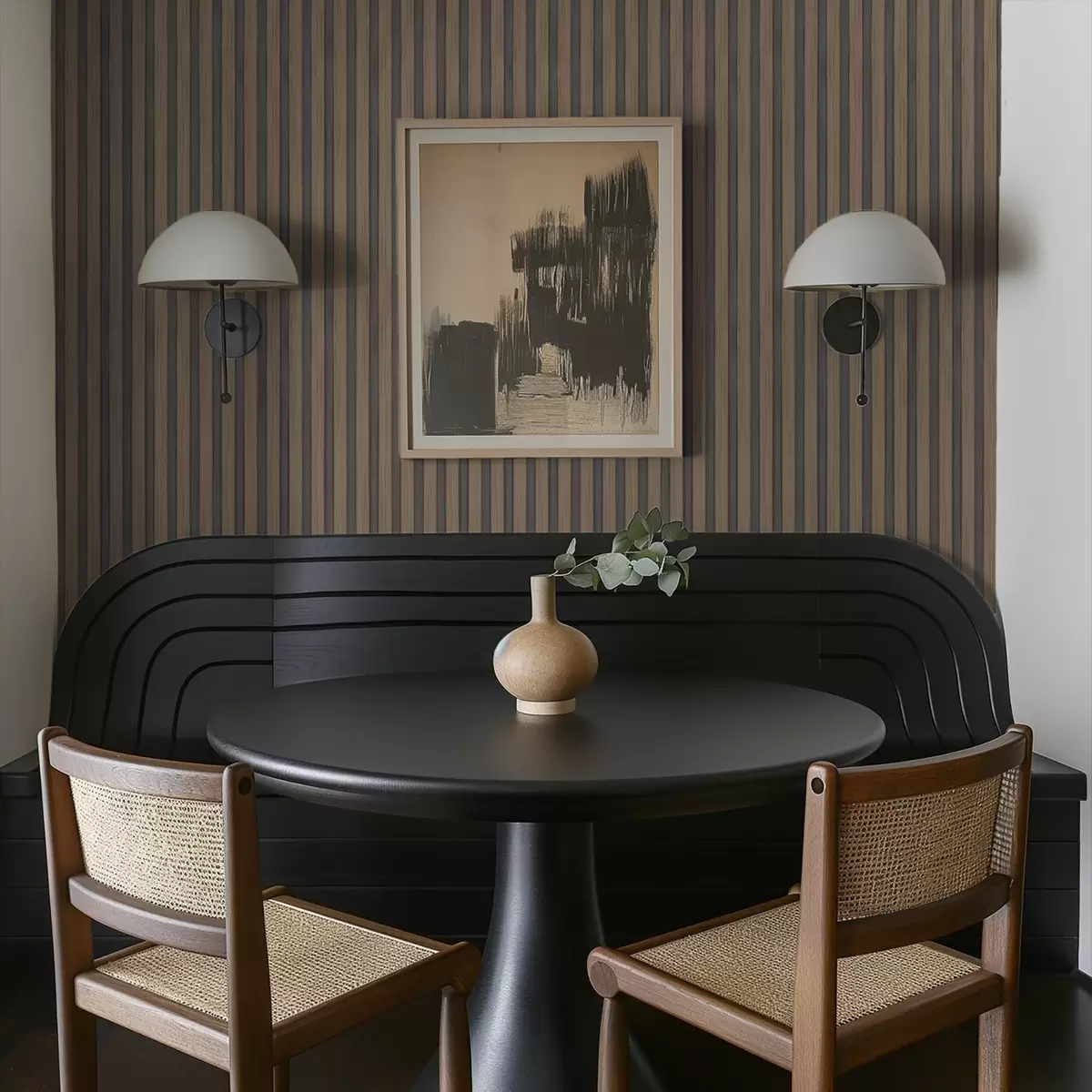 Tapeet Vertikaalsed puidust ja hallid ribad kontrastse rütmiga a00992