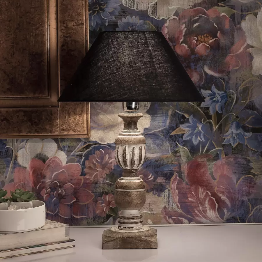 Fototapeedid Maalikunstiline suurte lillede kimp sügaval indigo taustal a01021