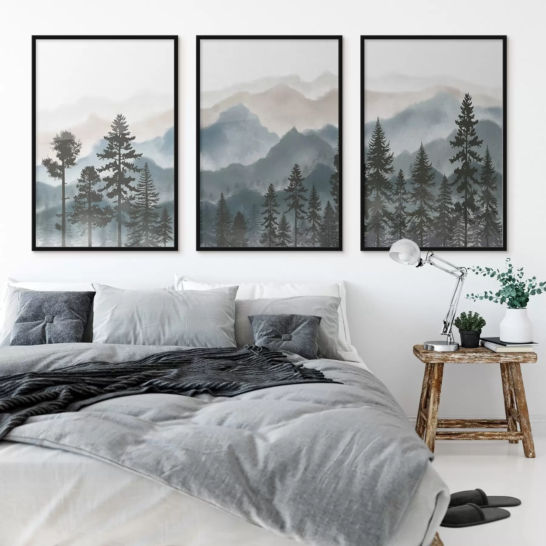 Fototapeedid Rahulikud mäed ja siluetina paistvad puud d00244