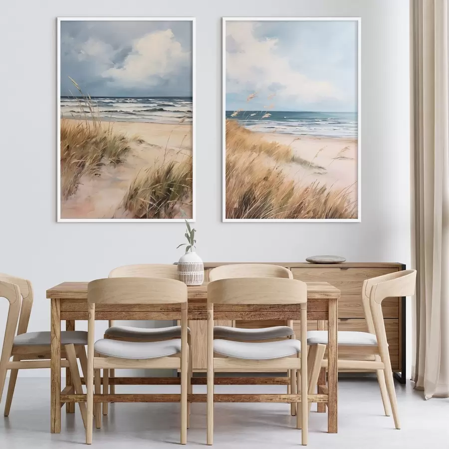 Fototapeedid Liivane rand, esiplaanil kõrge rohi, taustal ookean koos lainetega ja pilvine taevas d00521