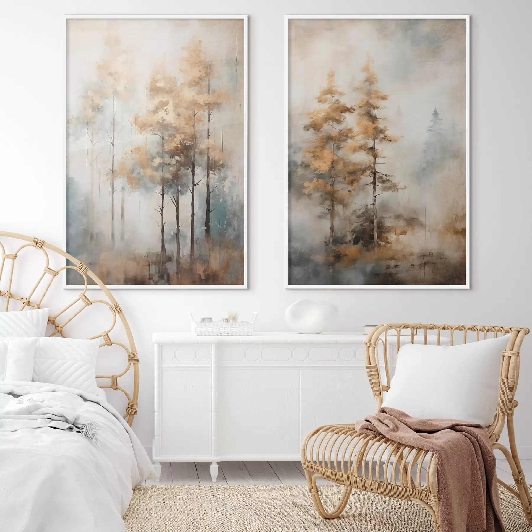 Fototapeedid Tekstureeritud kõrged puud kollaste lehtedega metsas , taustal on pehme sinise ja pruuni tooni segu d00528