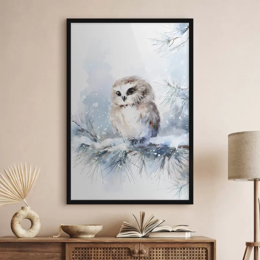 Fototapeedid akvarellistiilis armas öökull lumega kaetud männipuu oksal f47115